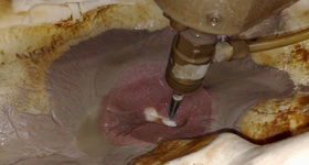 Wasserstrahlschneiden - Waschbecken aus einer natürlichen Muschel